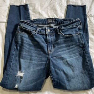 Stylish Blue Jeans for Women